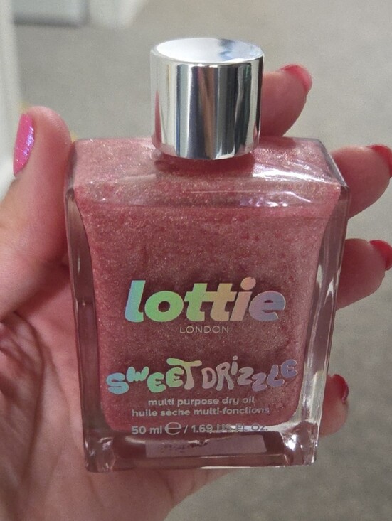Lottie London Other - Lottie London Sweet Drizzle Pink Body Oil - Moisturizing Shimmer